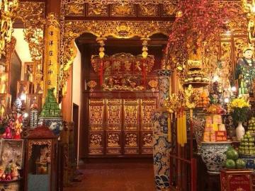 Bộ hoành phi câu đối, cửa võng cho nhà thờ họ