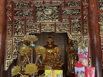 Mẫu câu đối thờ đẹp trên Tam Bảo từ Làng nghề Sơn Đồng