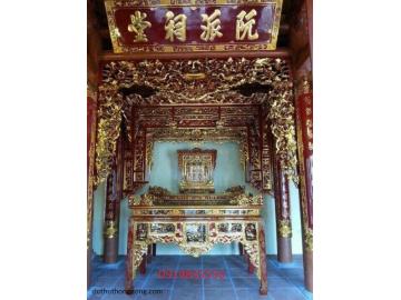 Bàn án gian thờ cho nhà thờ họ, gia tiên từ đường