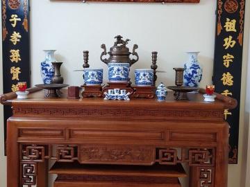 Mẫu bàn thờ chung cư 10