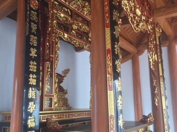gian thờ 3 gian 11