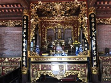 Mẫu gian thờ 3 gian