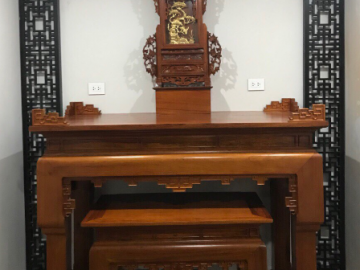 Mẫu bàn thờ chung cư 6