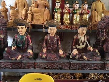 Tượng Tam tòa Thánh Mẫu