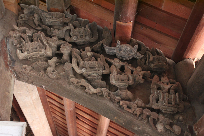 nghe-thuat-dieu-khac-dinh-lang.jpg (187 KB)